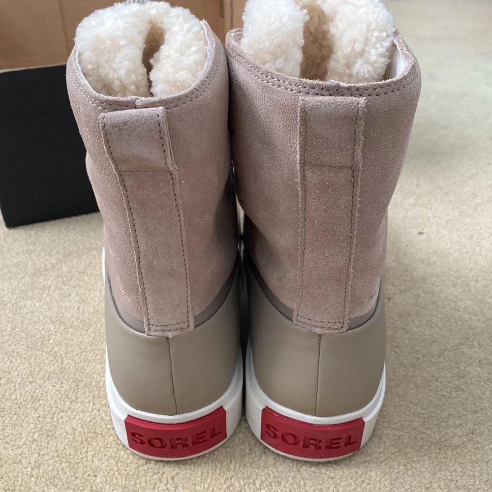 SOREL WOMEN WINTER BOOTS! - Picture 5 of 9
